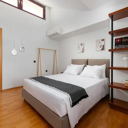 Olive Villa